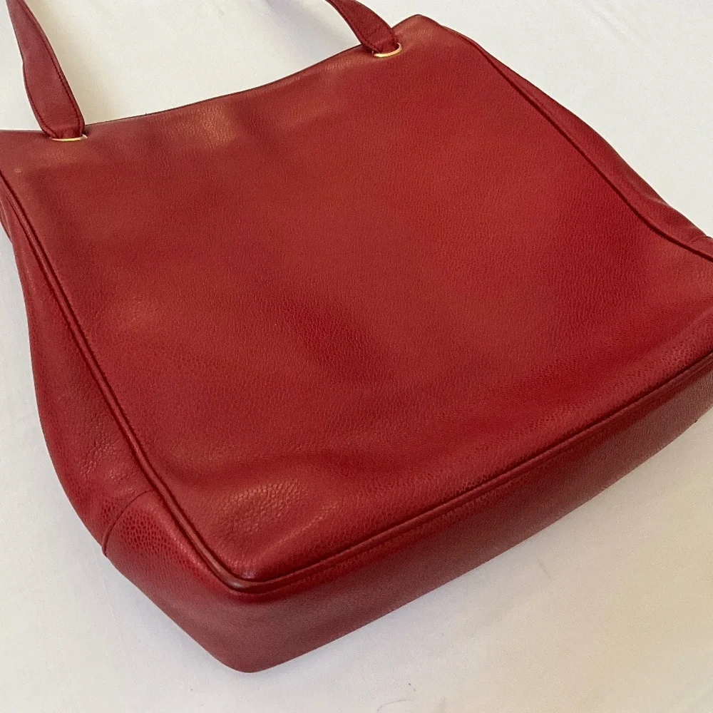 CHANEL Vintage CC Caviar Leather Shoulder Tote Red - Picture 8 of 16